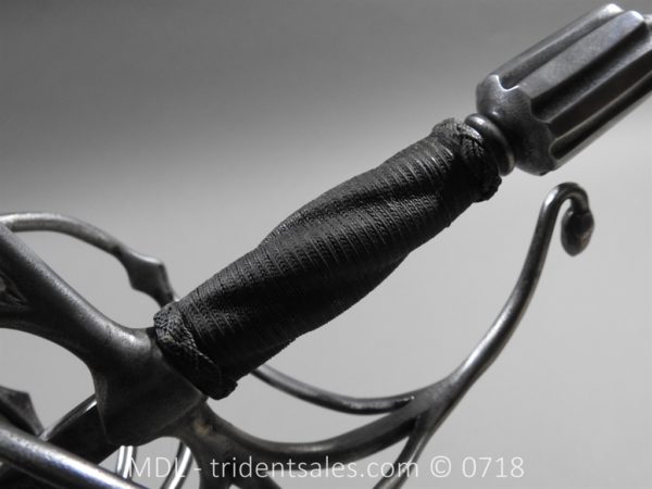 Italian Swept Rapier and Ensuite Dagger - Image 6