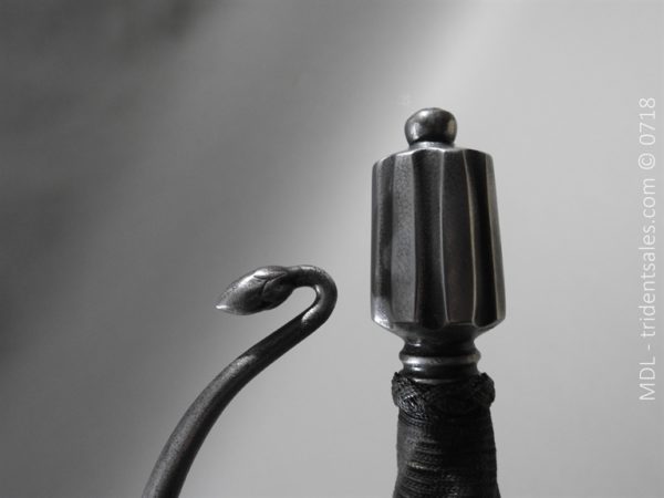 Italian Swept Rapier and Ensuite Dagger - Image 3