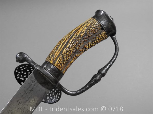 English Military Hanger c 1680 - Image 9
