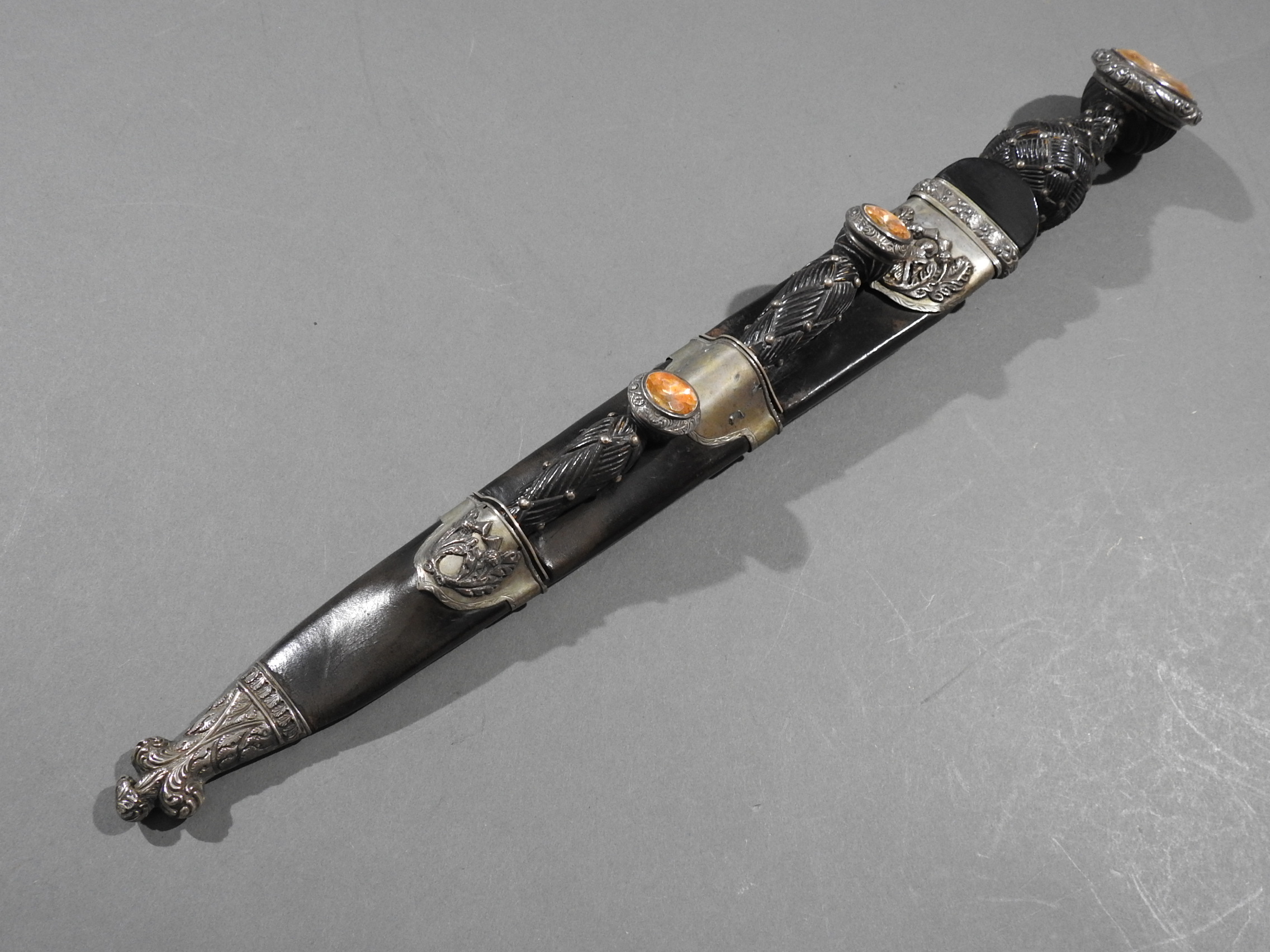 Victorian Royal Scots Officer's Dirk - Image 4