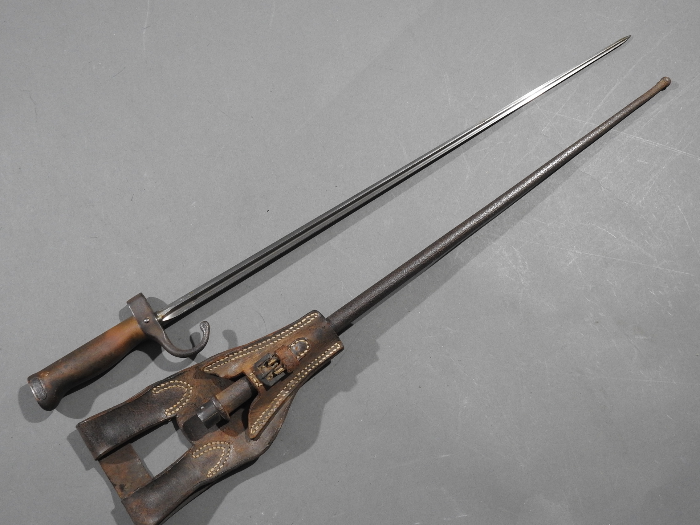 French Modelle 1890 Gendarmerie Bayonet