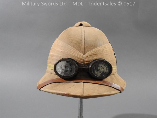 Warwickshire Yeomanry Wolseley Officer's Helmet - Image 2