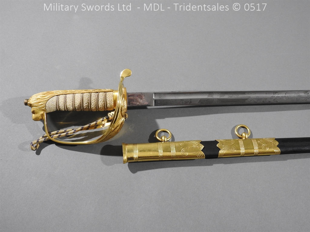 British ER 2 Officer's Naval Sword - Image 2