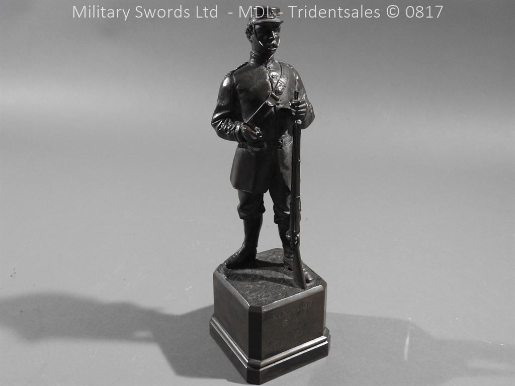 19th Battalion London Regiment Bronze Figure dated 1862 - Image 3
