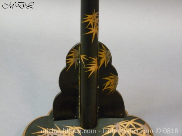 Japanese Black and Gold lacquer Sword Stand - Image 3