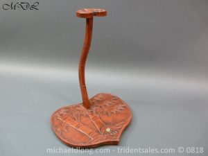 P53717 300x225 Japanese Red lacquer Sword Stand