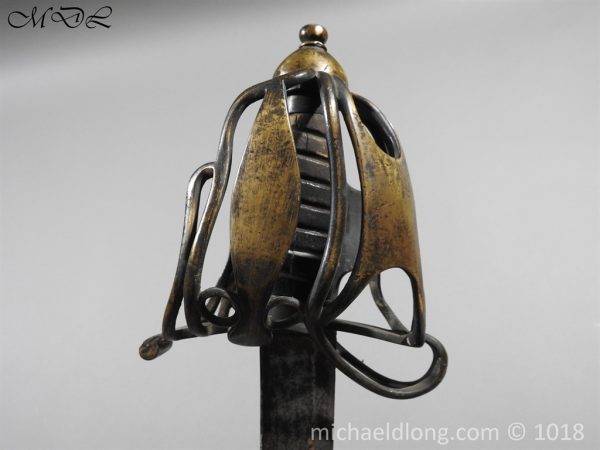 Scottish Brass Hilt Broadsword c 1790 - Image 10