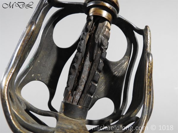 Scottish Brass Hilt Broadsword c 1790 - Image 16