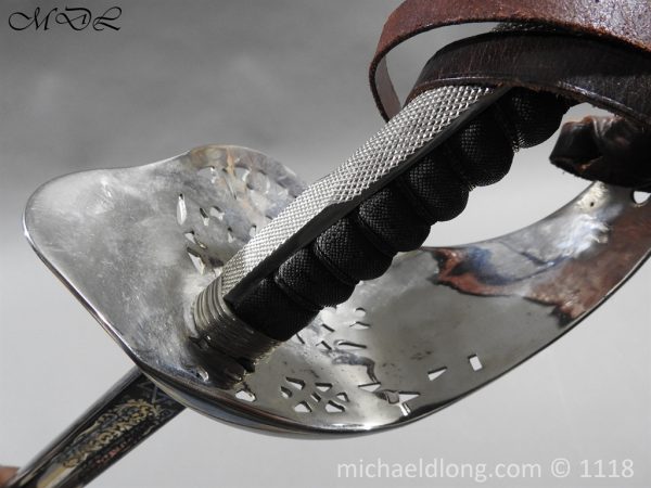 British ER2 Wilkinson Sword Officers Sword - Image 27