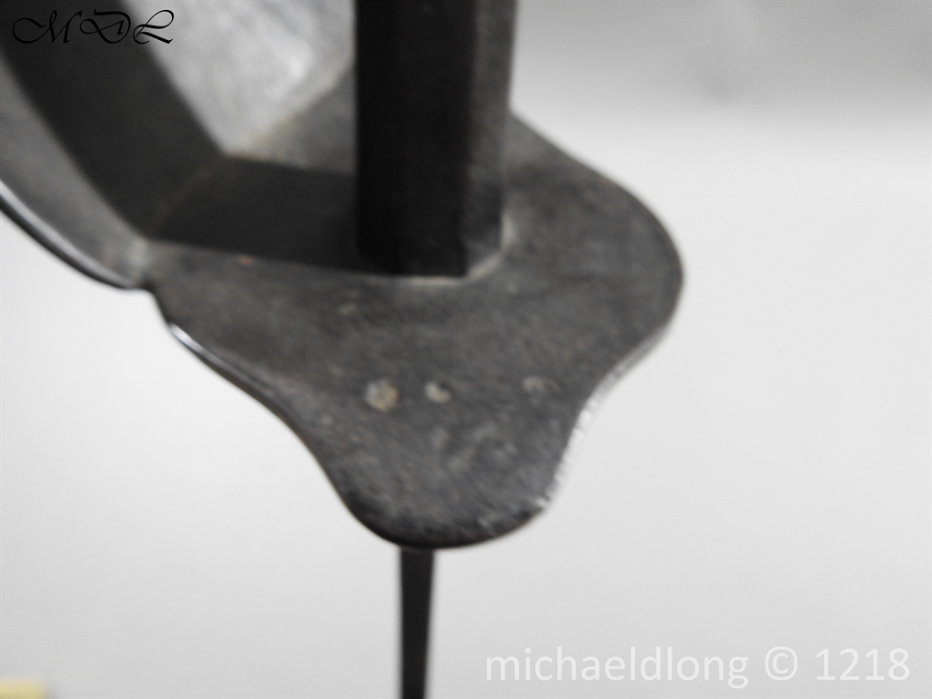 French 1833 pattern Naval Cutlass - Image 16