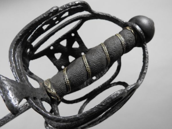 English 18th Century Basket Hilt Cavalry Sword - Image 8