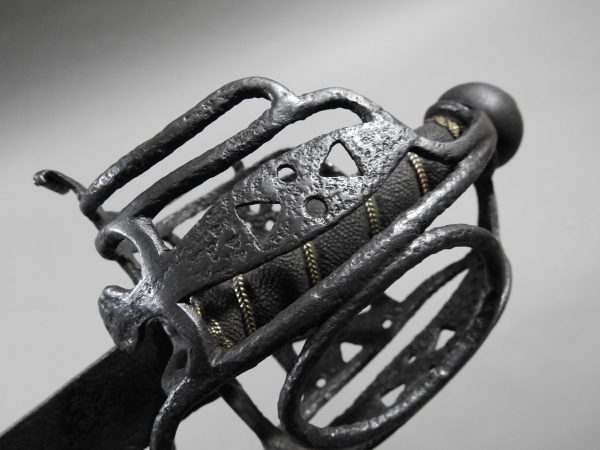 English 18th Century Basket Hilt Cavalry Sword - Image 5