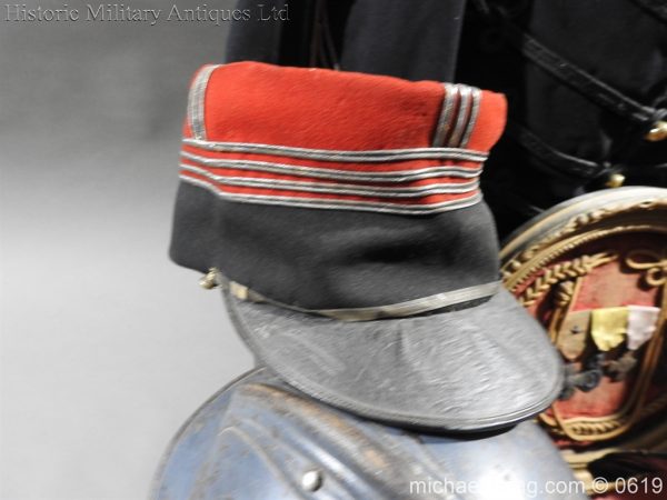 French WW1 Infantry Officer's Uniform Complete with Medals - Image 3