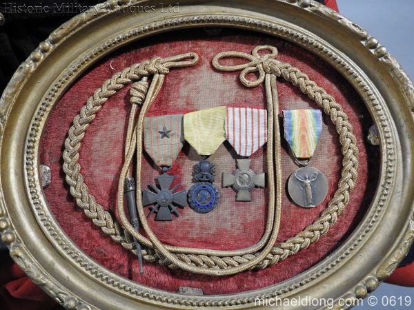 French WW1 Infantry Officer's Uniform Complete with Medals - Image 8