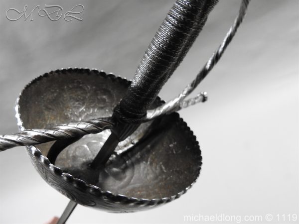 Spanish Cup Hilt Rapier c 1680 - Image 18
