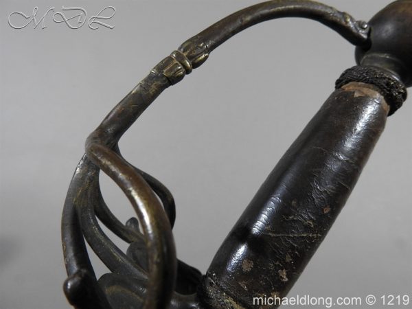 English Cavalry Sword c 1680 - Image 21