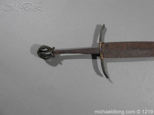 michaeldlong.com 5538 300x225 Left Hand Dagger 15th century