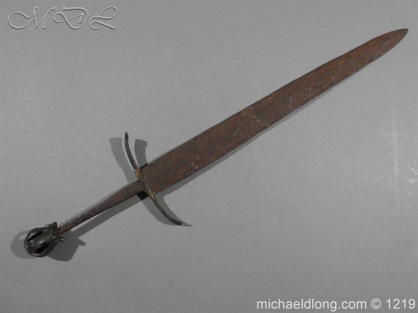 michaeldlong.com 5540 600x450 Left Hand Dagger 15th century