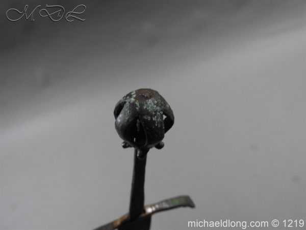 michaeldlong.com 5546 600x450 Left Hand Dagger 15th century