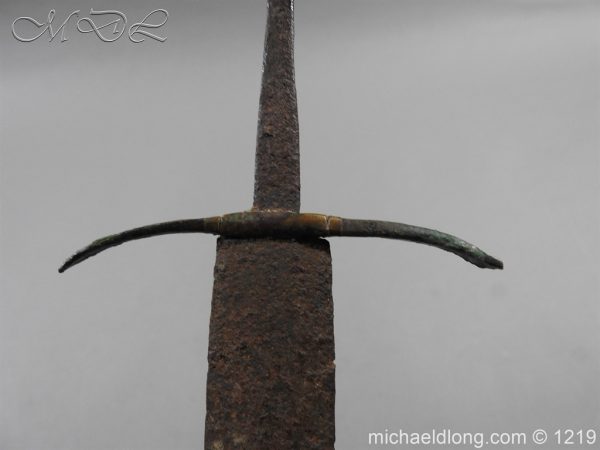 michaeldlong.com 5548 600x450 Left Hand Dagger 15th century