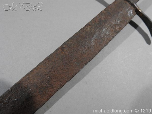 michaeldlong.com 5551 600x450 Left Hand Dagger 15th century