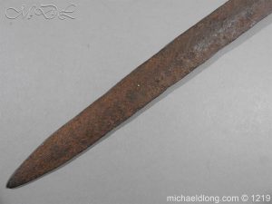 michaeldlong.com 5552 300x225 Left Hand Dagger 15th century