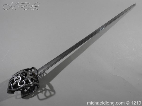 Highland Basket Hilt Sword c 1720 - Image 5