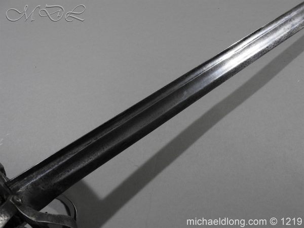 Scottish Officer's Sword Pinch of Snuff - Image 3