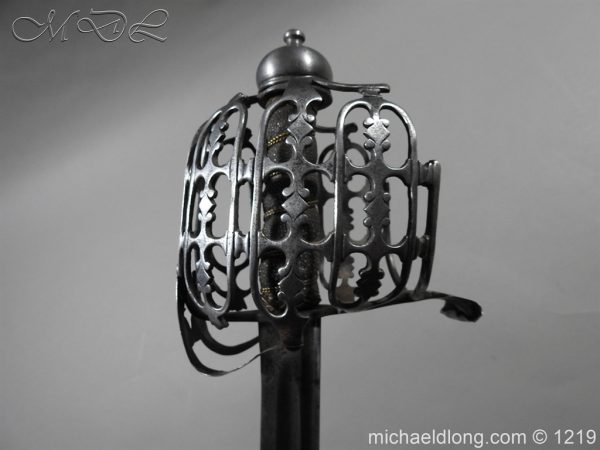 Scottish Officer's Sword Pinch of Snuff - Image 9