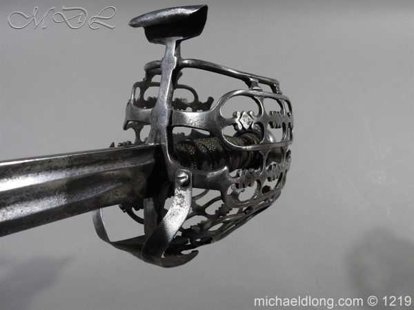 Scottish Officer's Sword Pinch of Snuff - Image 15