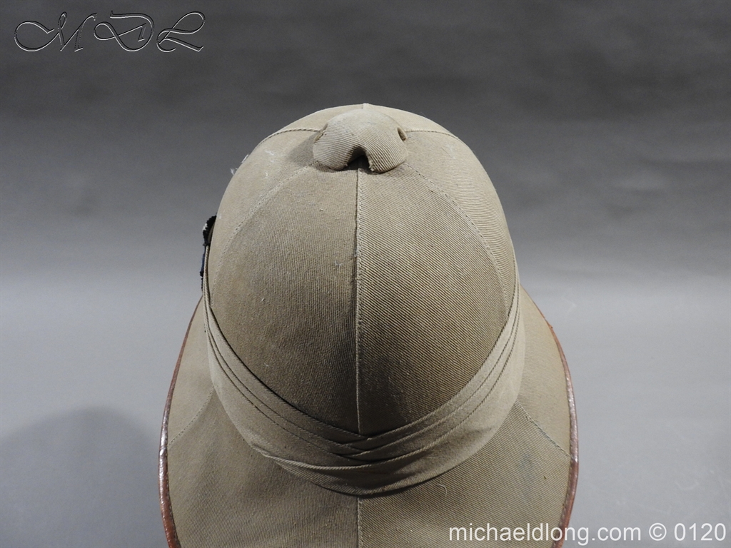 Highland Light Infantry Officer’s Wolseley Helmet - Image 5