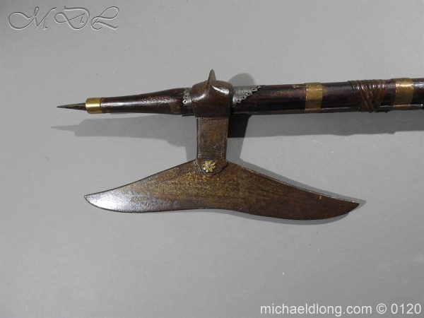 Bullova Indian Fighting Axe of the Chota Nagpur - Image 9