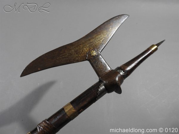 Bullova Indian Fighting Axe of the Chota Nagpur - Image 4