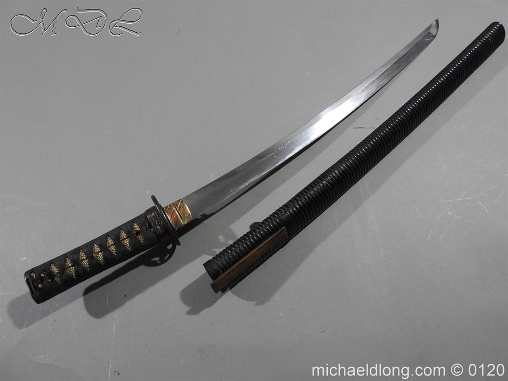 軍刀（？）古い日本刀（？）伝統的な巻きハンドル 軍刀（？）古い日本刀（？）伝統的な巻きハンドル