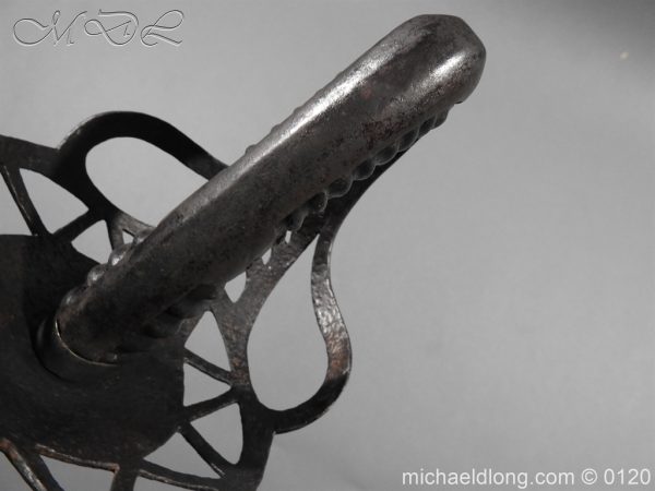 Heavy Houshold Cavalry Sword c 1810 - Image 15