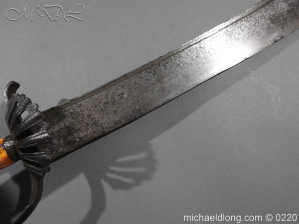 English Military Hanger - Horn Clemens Solingen 1586 - 1617 - Image 3