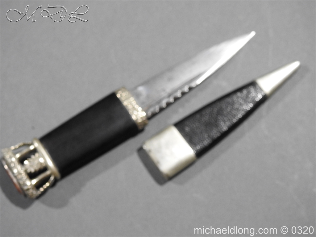 Gordon Highlanders Officer's Cased Dirk Set - Image 4