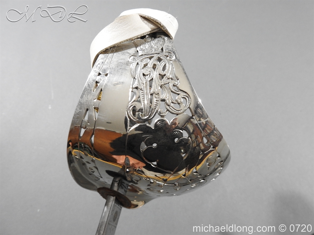 British Victorian 1897 Officers Sword - Image 22