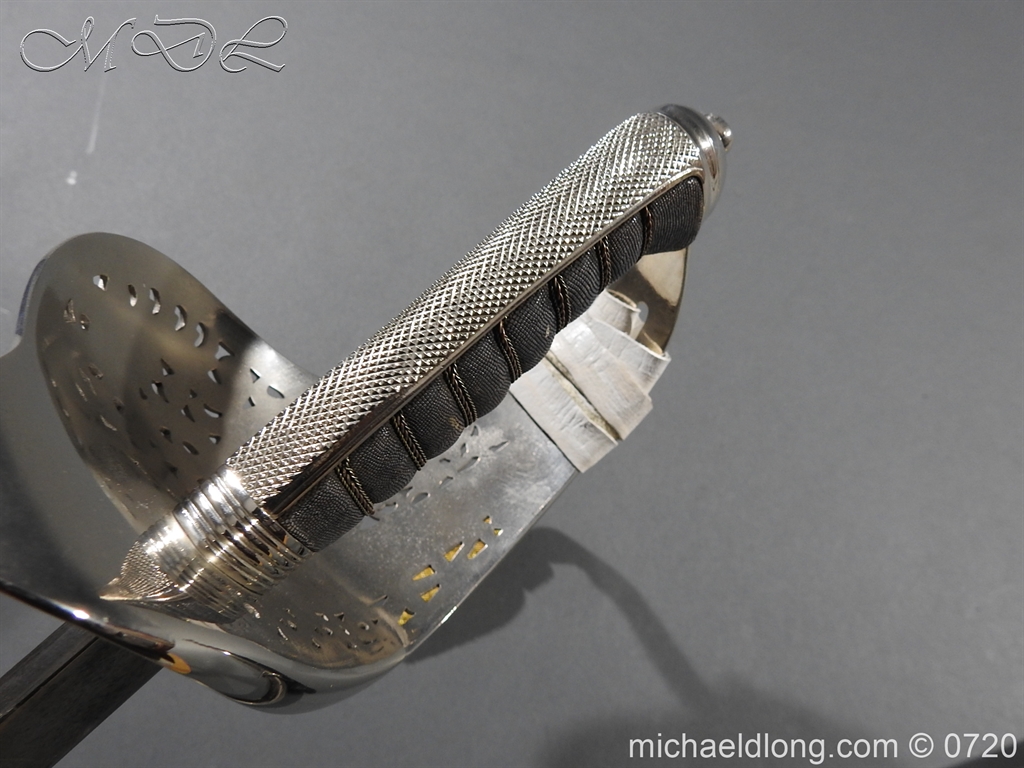 British Victorian 1897 Officers Sword - Image 24