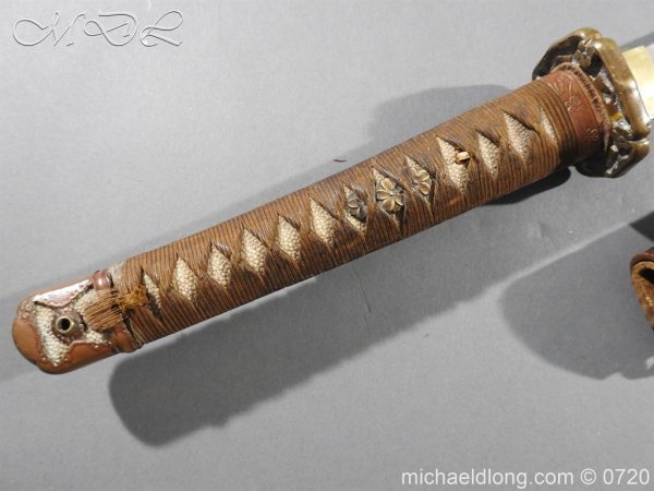 Japanese Officer's WW2 Sword & Photographs - Image 2