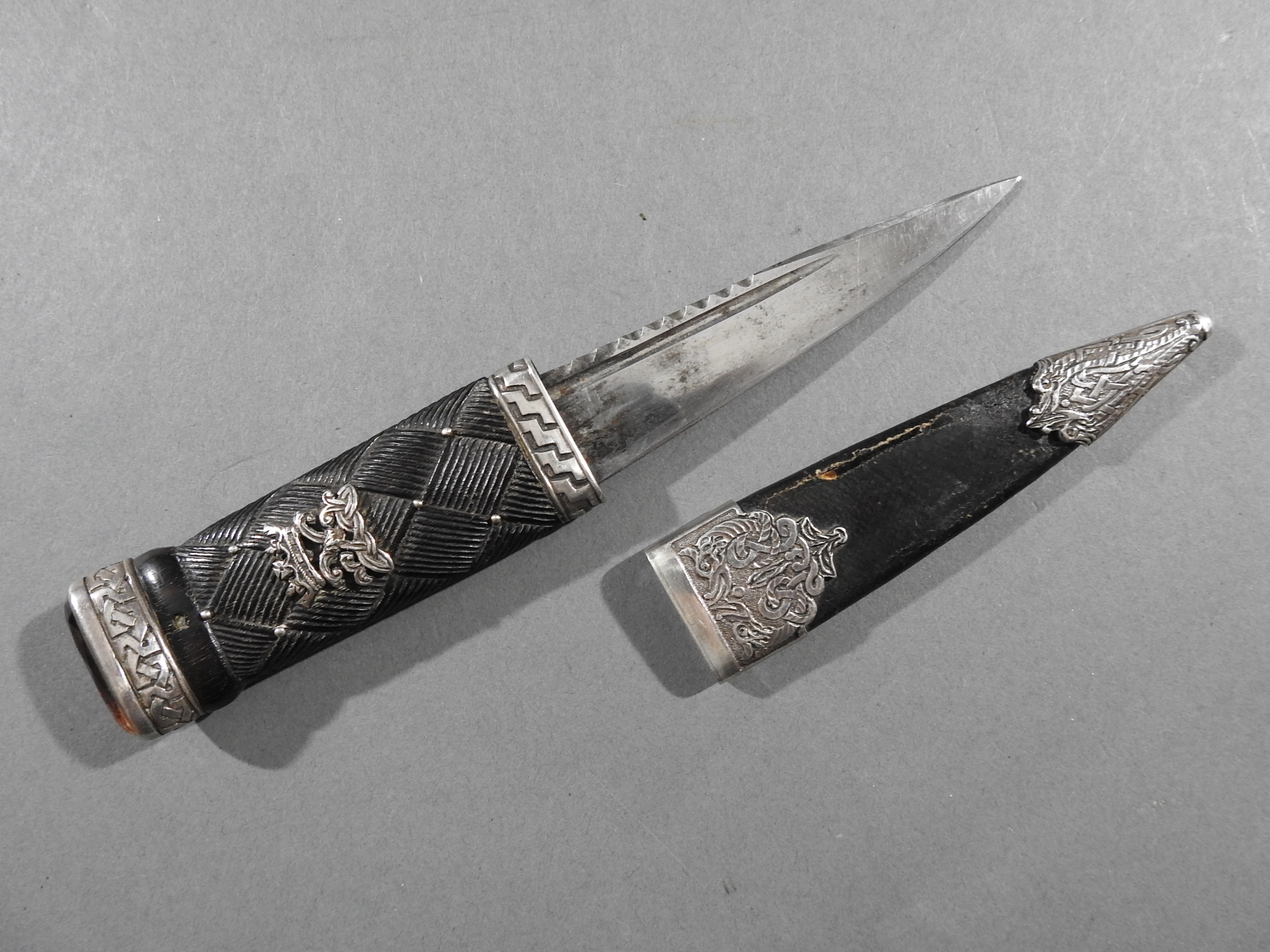 Argyll and Sutherland Highlanders Sgian Dubh