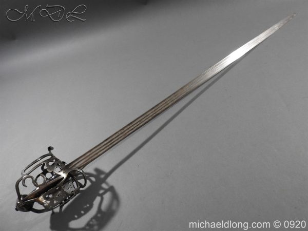 Scottish Infantry Officer's Back Sword c 1720