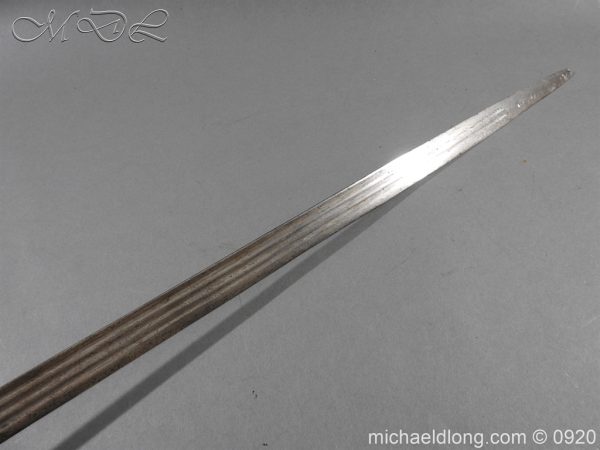 Scottish Infantry Officer's Back Sword c 1720 - Image 4