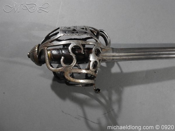 Scottish Infantry Officer's Back Sword c 1720 - Image 6