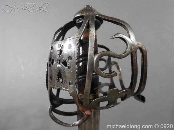 Scottish Infantry Officer's Back Sword c 1720 - Image 17