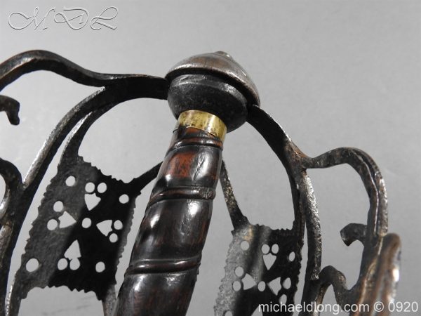 Scottish Infantry Officer's Back Sword c 1720 - Image 20