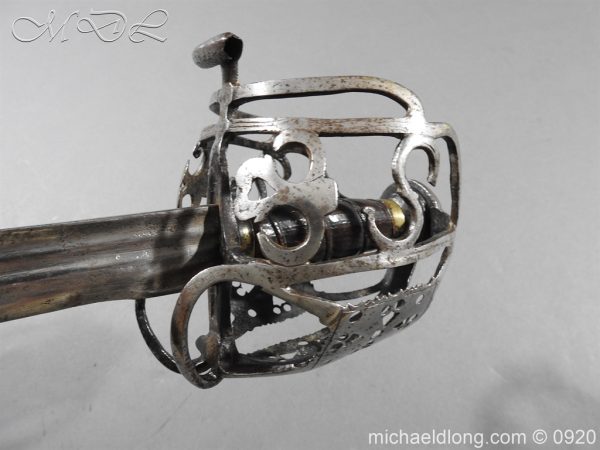 Scottish Infantry Officer's Back Sword c 1720 - Image 26