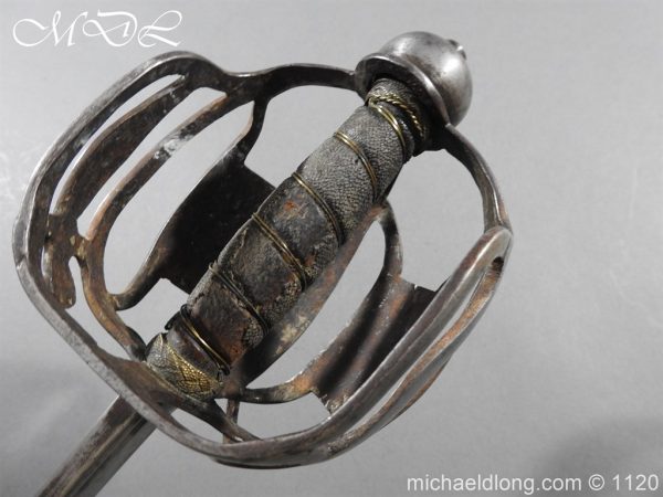 English Military 18th c Dragoon Sword - Image 6