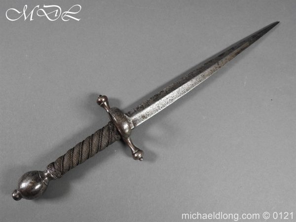 Left Handed Dagger - Main Gauche c1700