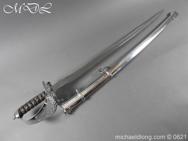 michaeldlong.com 19675 600x450 British Troopers Household Cavalry Sword
